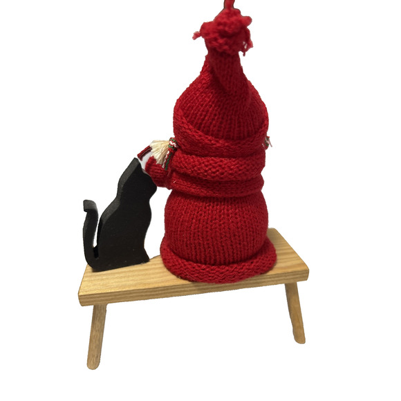 Vtg Swedish Tomte Figurine Collectible Handmade Christmas Girl Porridge Cat - Picture 3 of 5